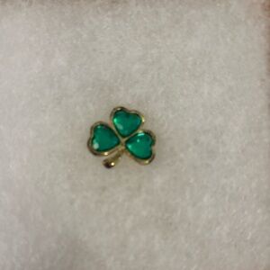 St Patrick’s Day gold-tone green rhinestone shamrock lapel pin
